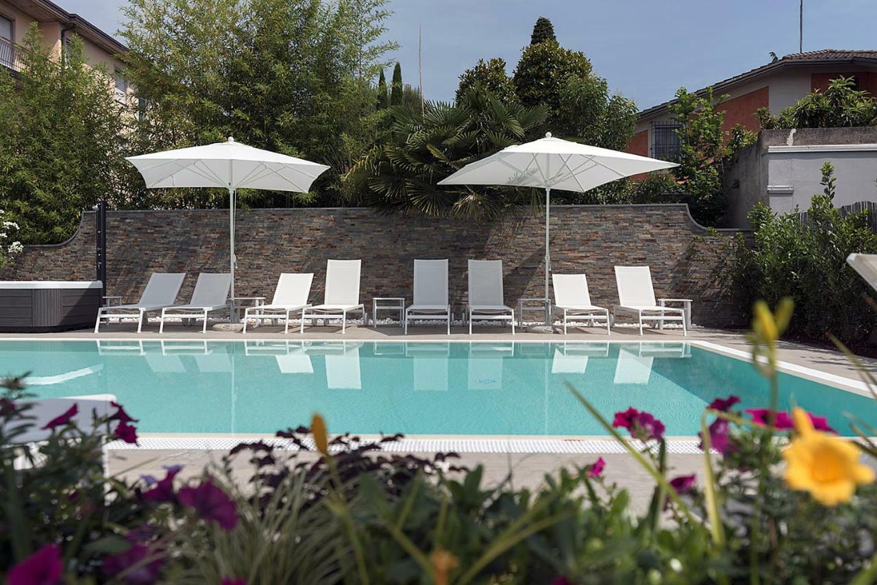 Viola Relais Hotell Desenzano del Garda Eksteriør bilde